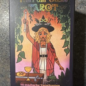 The Pulp Girls Tarot